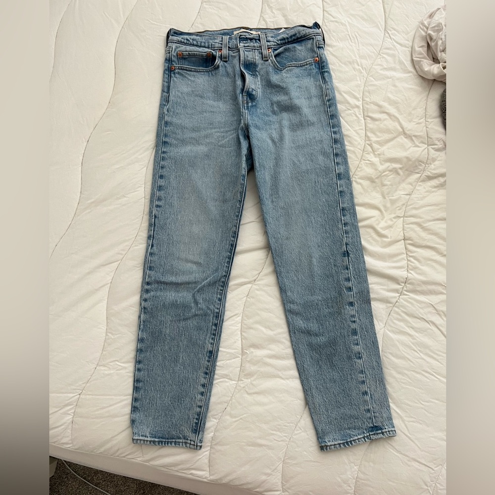 Levi’s Wedgie Fit Jeans